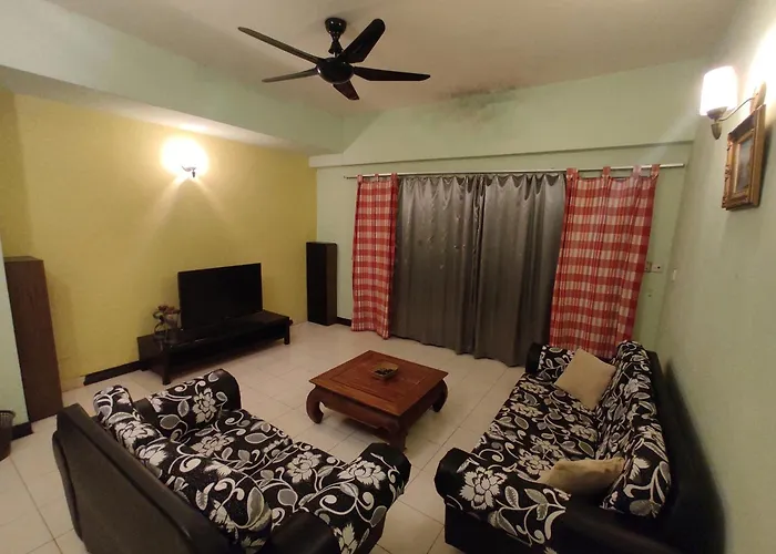 Acuk Stay - Seri Maya Condo Homestay
