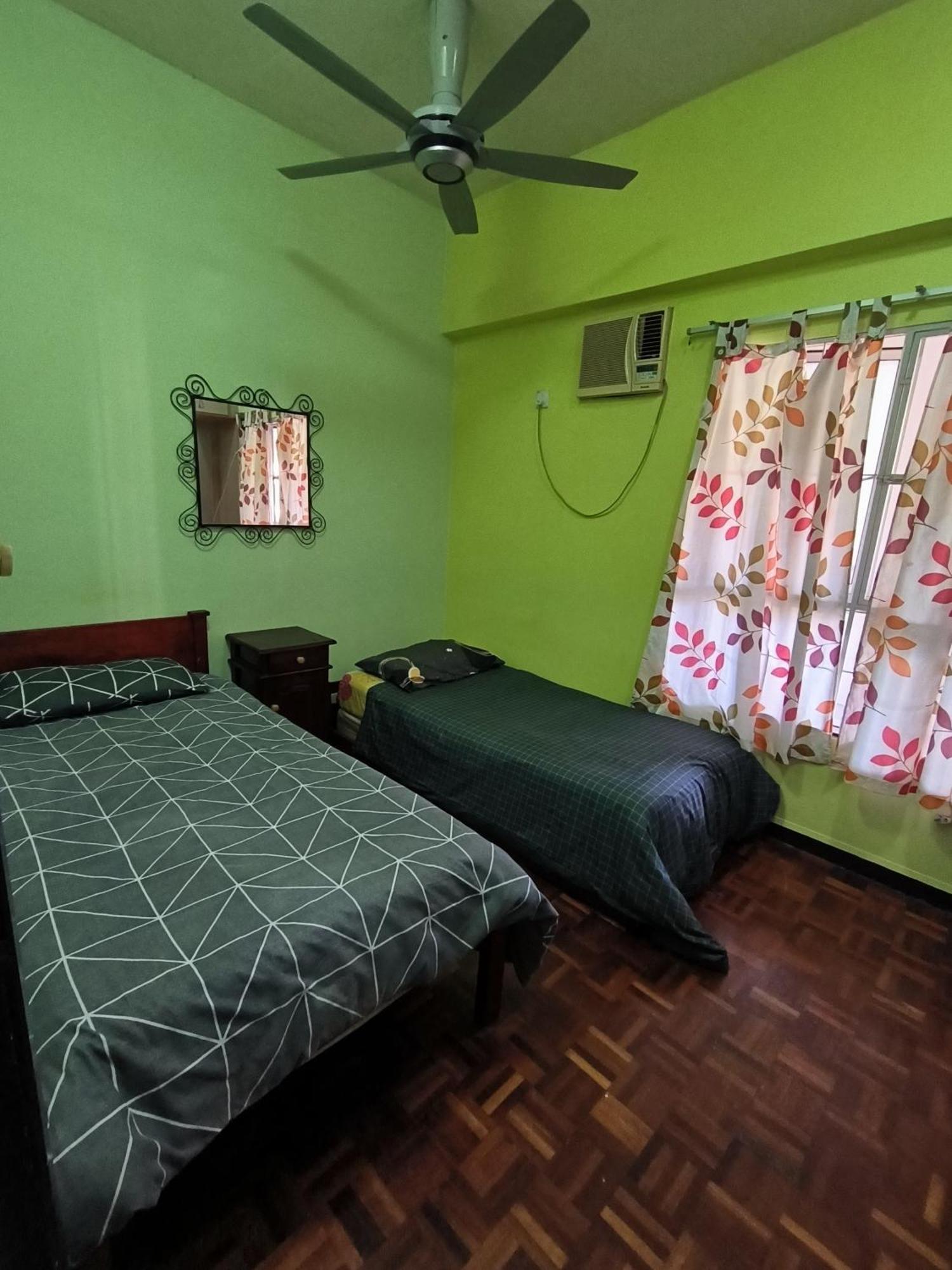 Apartment Acuk - Seri Maya